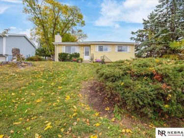 4905 N 93rd Street, Omaha, NE 68134