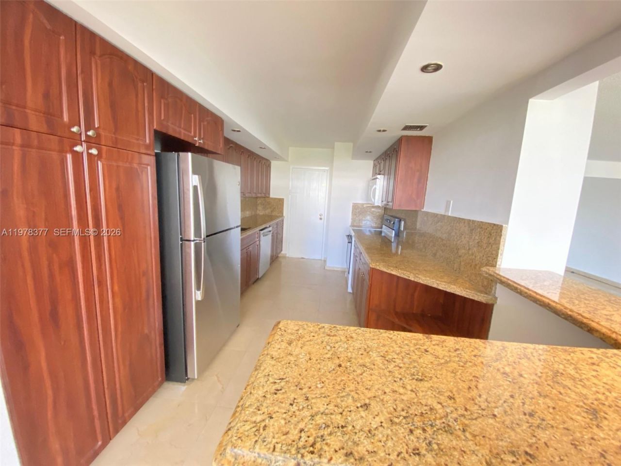 1890 S Ocean Dr, Unit 408, Hallandale Beach, FL 33009 Photo