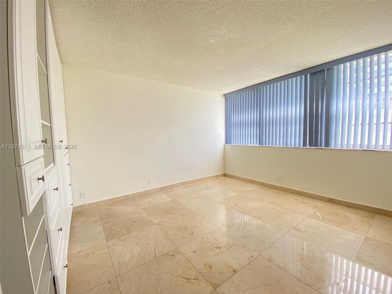 1890 S Ocean Dr, Unit 408, Hallandale Beach, FL 33009 Photo