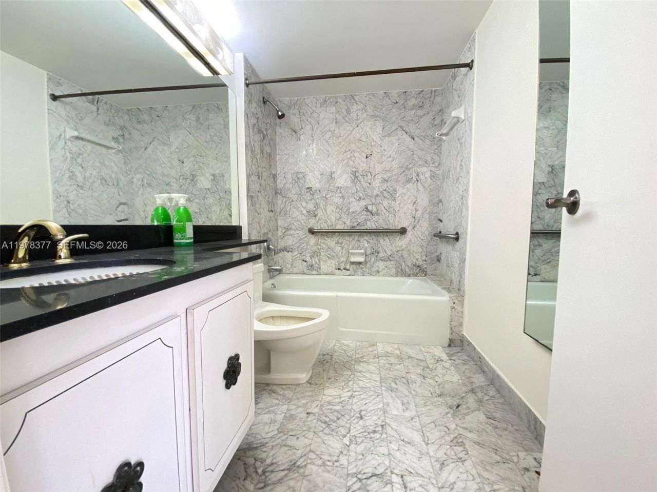 1890 S Ocean Dr, Unit 408, Hallandale Beach, FL 33009 Photo