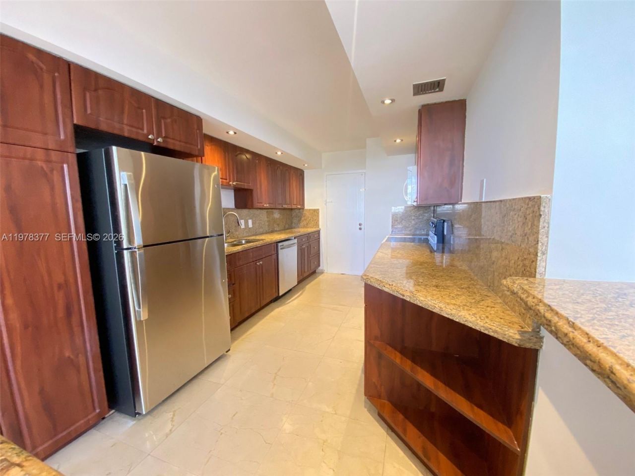 1890 S Ocean Dr, Unit 408, Hallandale Beach, FL 33009 Photo