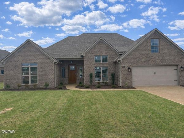 141 Roxbury Drive , Jackson, TN 38305