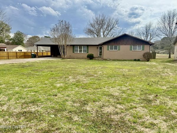 1513 Honeysuckle Drive, Union City, TN 38261