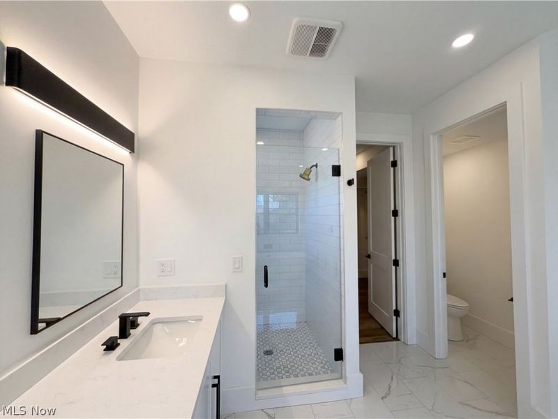 560 Red Oak Lane, Bay Village, OH 44140 Photo 13