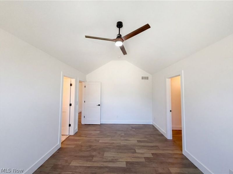 560 Red Oak Lane, Bay Village, OH 44140 Photo 19