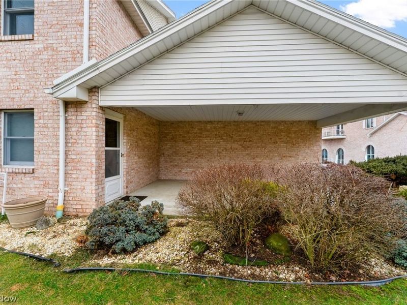 929 Auburn Hills Drive, Unit 1, Boardman, OH 44512 Photo 20