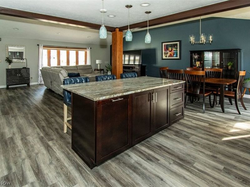 3974 Winton Park Drive, North Olmsted, OH 44070 Photo 14