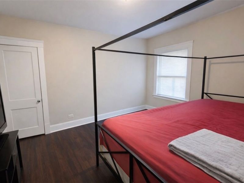 892 Paxton Road, Cleveland, OH 44108 Photo 3