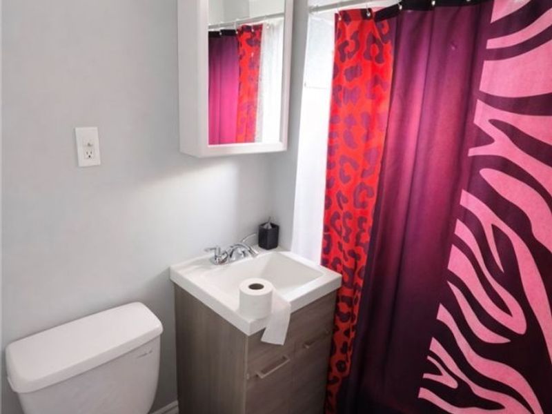 892 Paxton Road, Cleveland, OH 44108 Photo 6