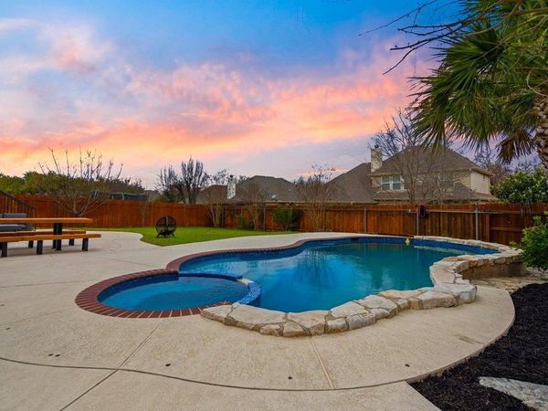 2002 Forest Hill CV, Round Rock, TX 78665