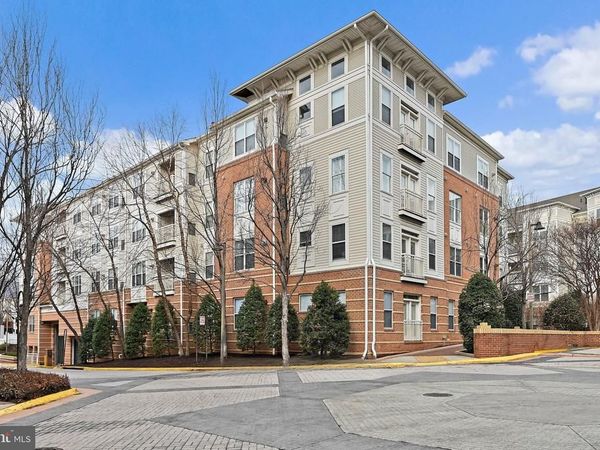9480 VIRGINIA CENTER BOULEVARD, Unit 210, VIENNA, VA 22181