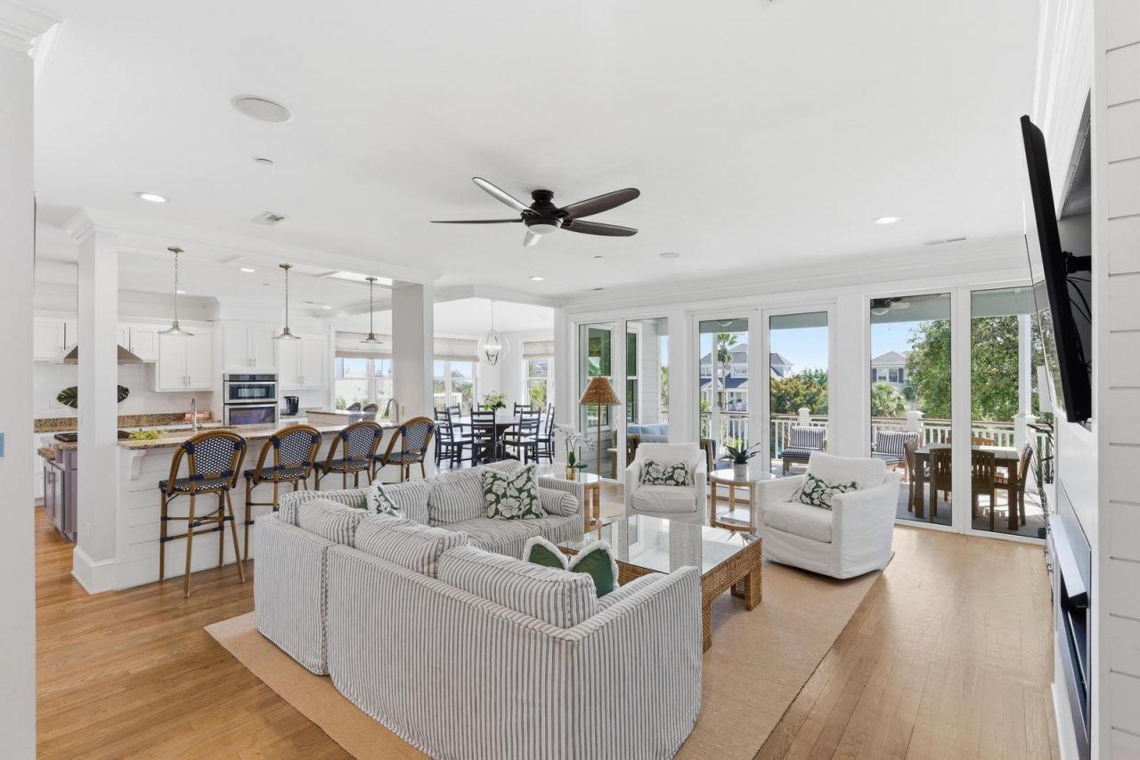 3705 Palm Boulevard Photo 8