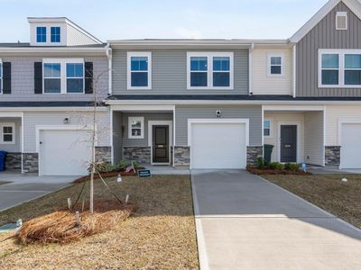 2016 Day Lily Way, Elgin, SC 29045