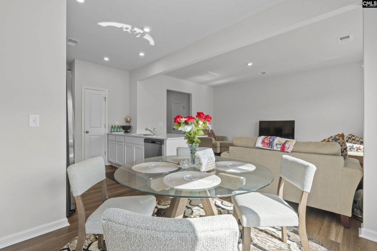 2016 Day Lily Way Photo 13