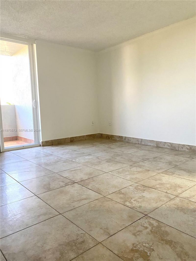 10090 NW 80th Ct , Unit 1553, Hialeah Gardens, FL 33016 Photo