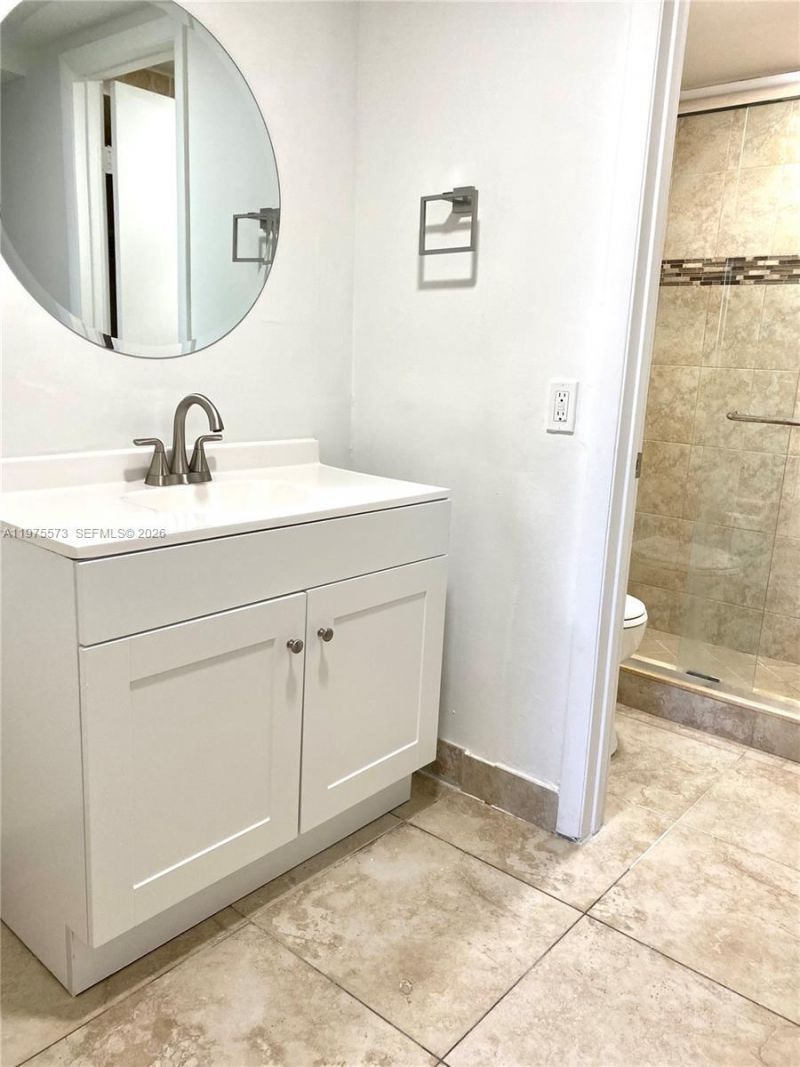 10090 NW 80th Ct , Unit 1553, Hialeah Gardens, FL 33016 Photo