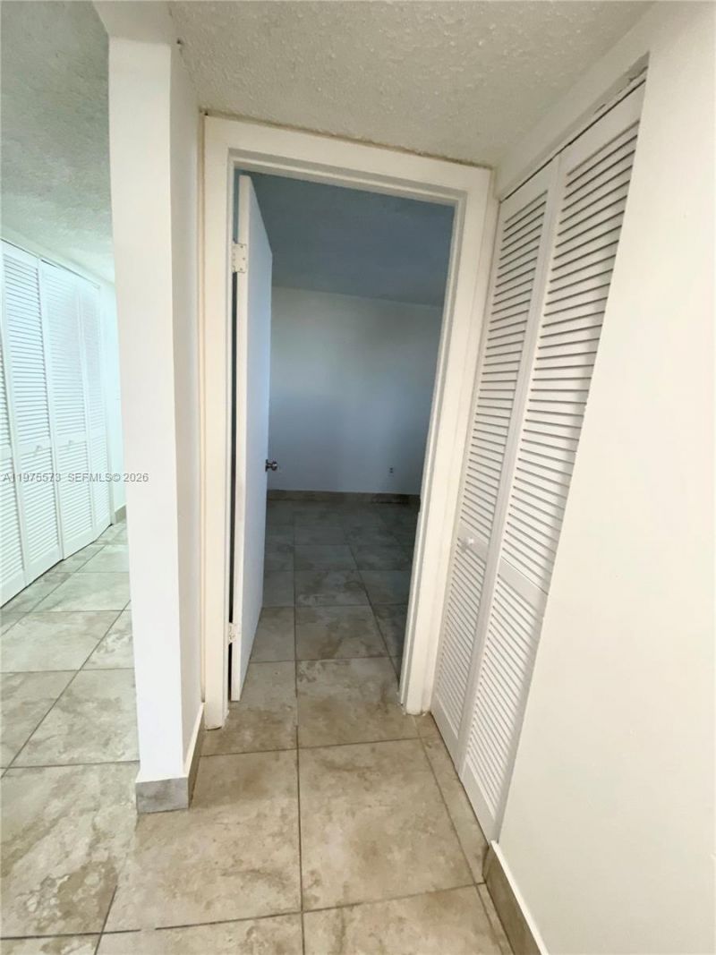 10090 NW 80th Ct , Unit 1553, Hialeah Gardens, FL 33016 Photo