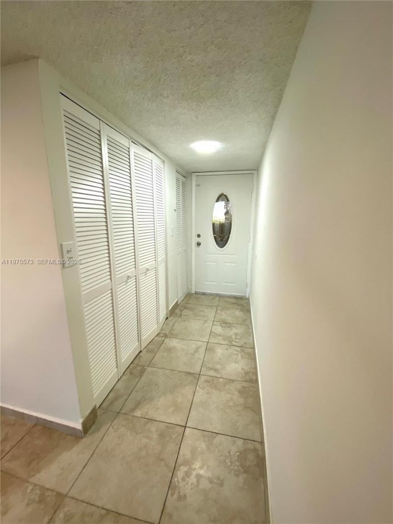 10090 NW 80th Ct , Unit 1553, Hialeah Gardens, FL 33016 Photo