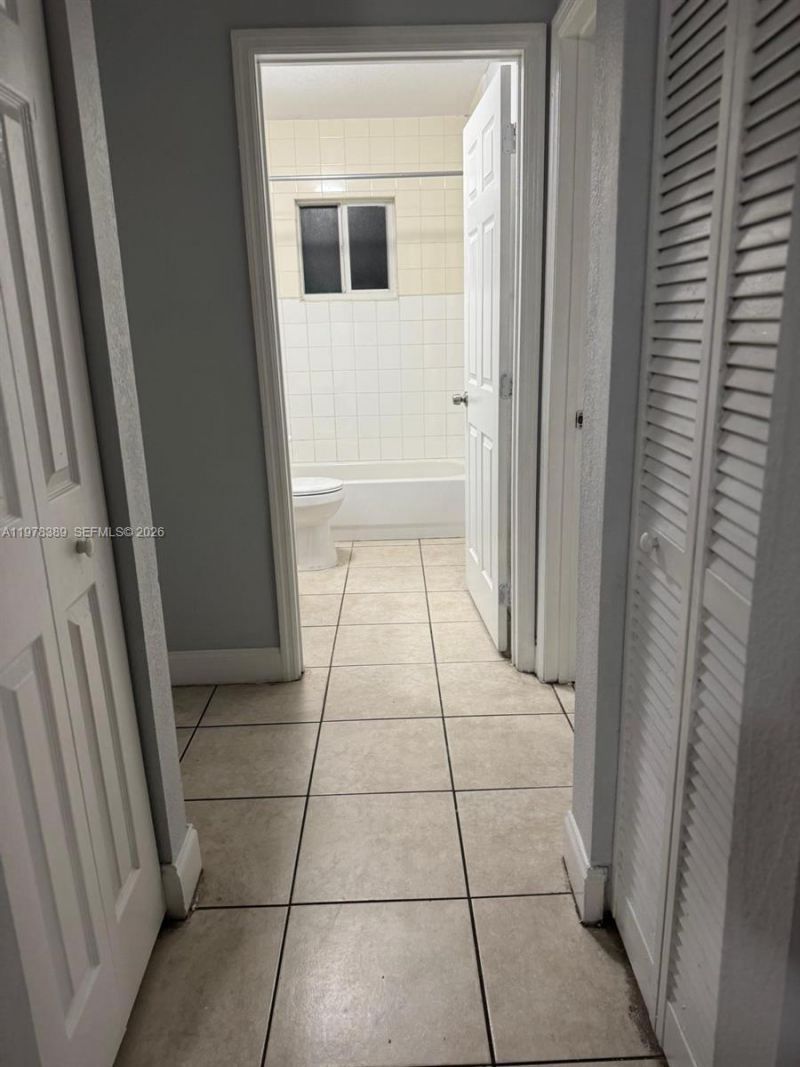 4251 NW 5th St , Unit 247, Plantation, FL 33317 Photo