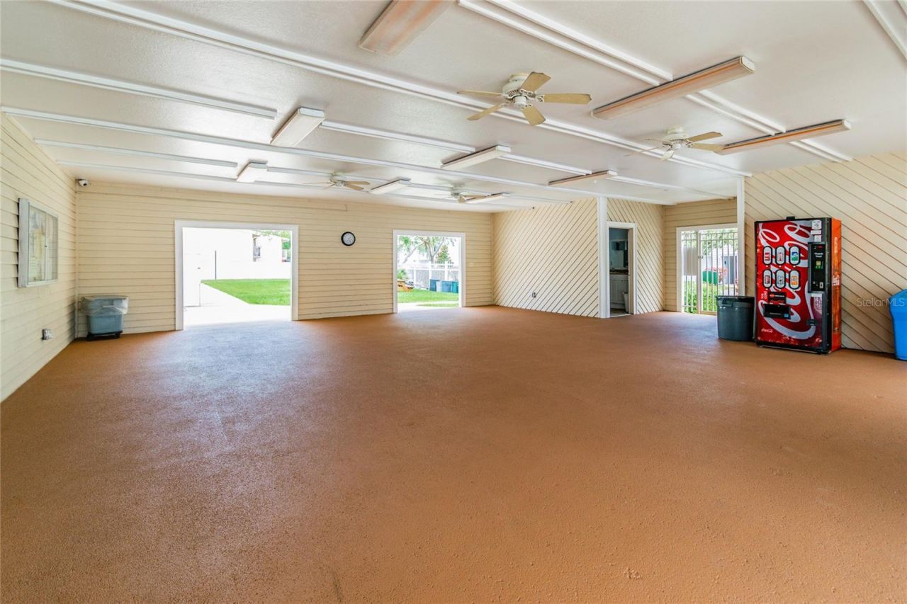 6435 92nd Place, Unit 904, Pinellas Park, FL 33782 Photo
