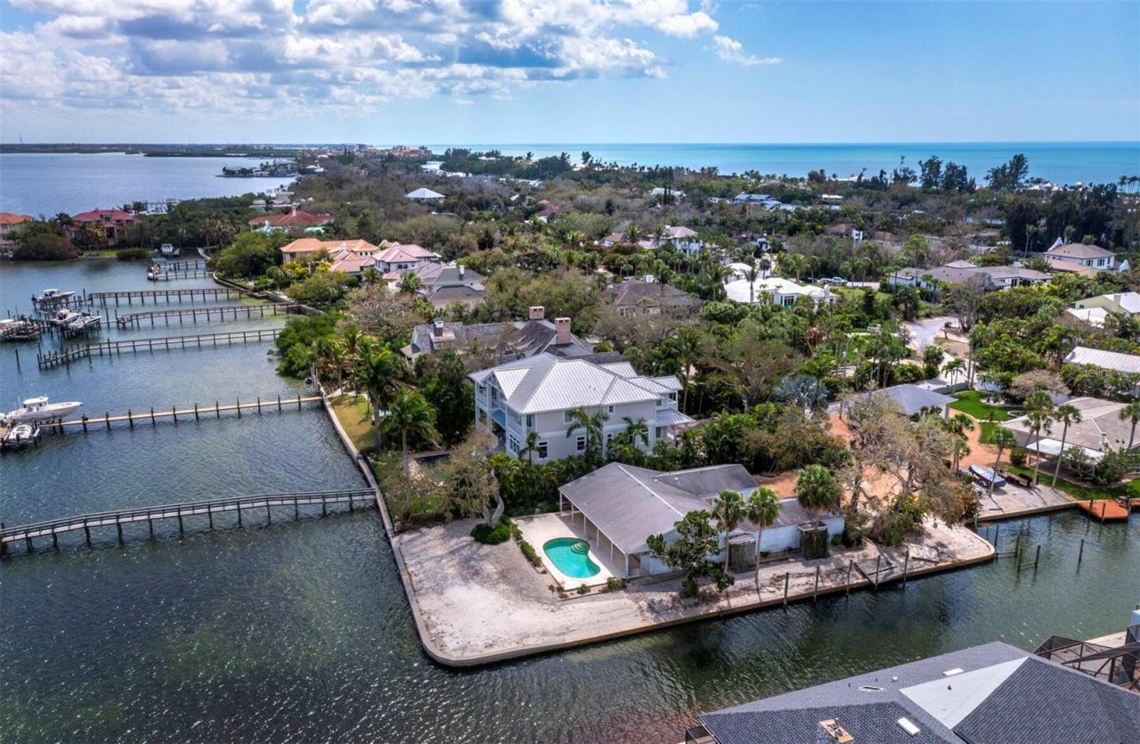 1267 Starboard Lane, Sarasota, FL 34242 Photo