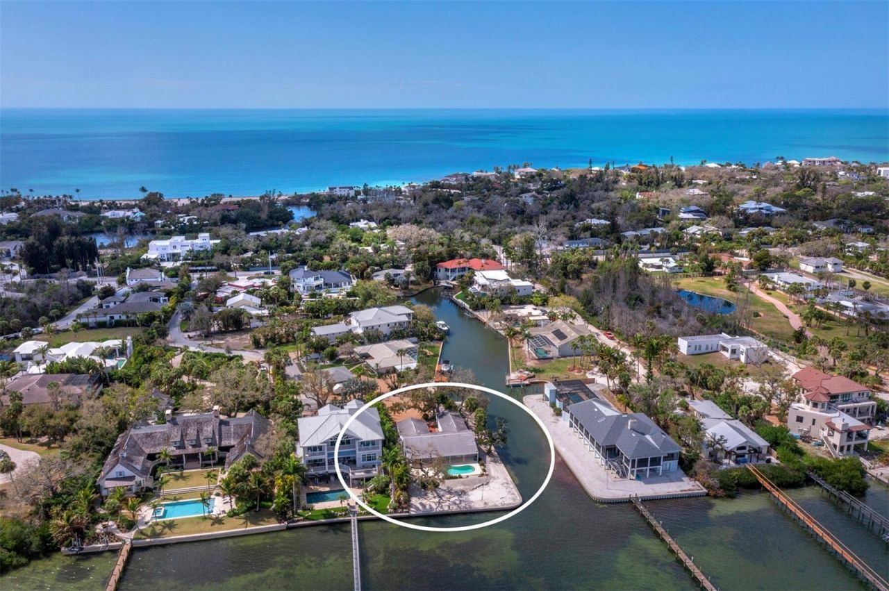 1267 Starboard Lane, Sarasota, FL 34242 Photo