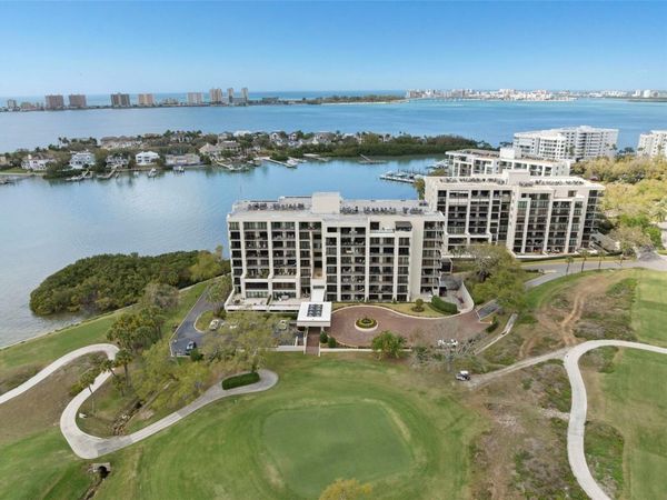 4 BELLEVIEW BOULEVARD, Unit 108, BELLEAIR, FL 33756