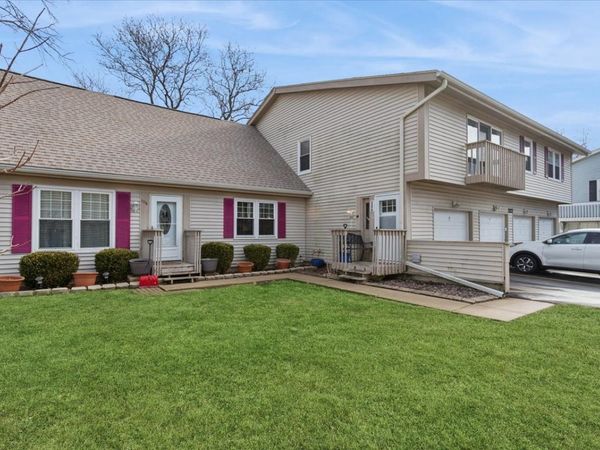 227 Elkhorn Court , Unit D, Bolingbrook, IL 60440