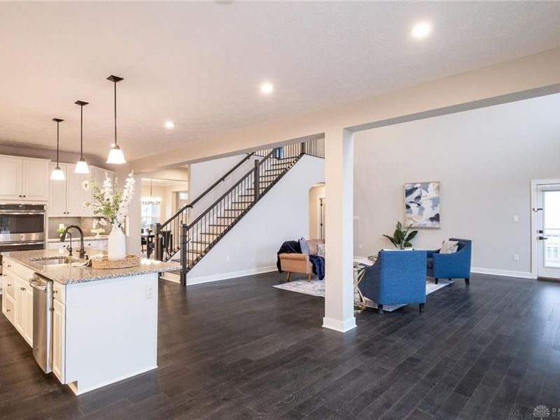 861 Acorn Drive, Sugarcreek Township, OH 45440 Photo 16