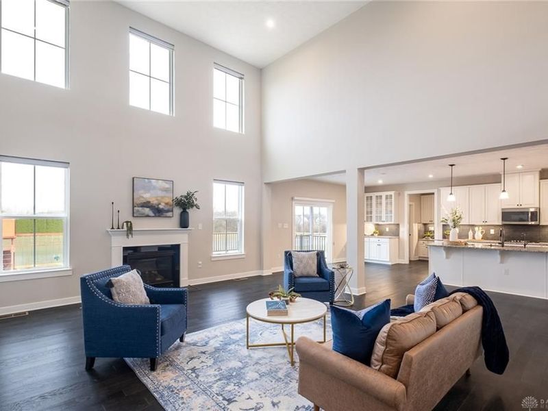 861 Acorn Drive, Sugarcreek Township, OH 45440 Photo 9