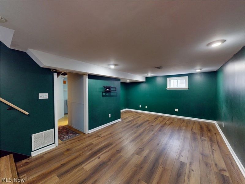 14801 Larkfield Drive, Brook Park, OH 44142 Photo 11