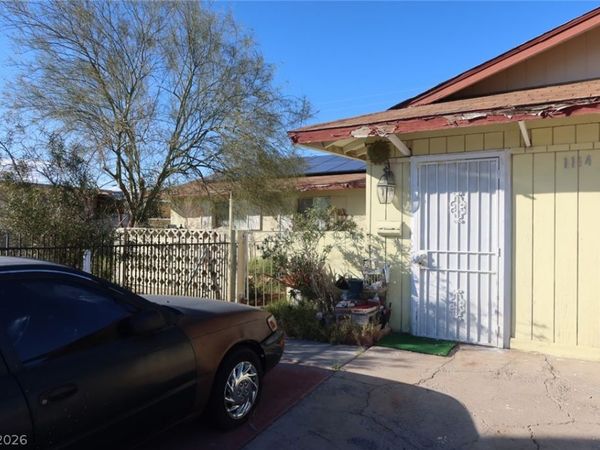 1114 Westminster Avenue, Las Vegas, NV 89119