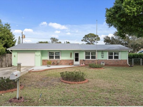 1341 SE Seashell Lane, Stuart, FL 34996