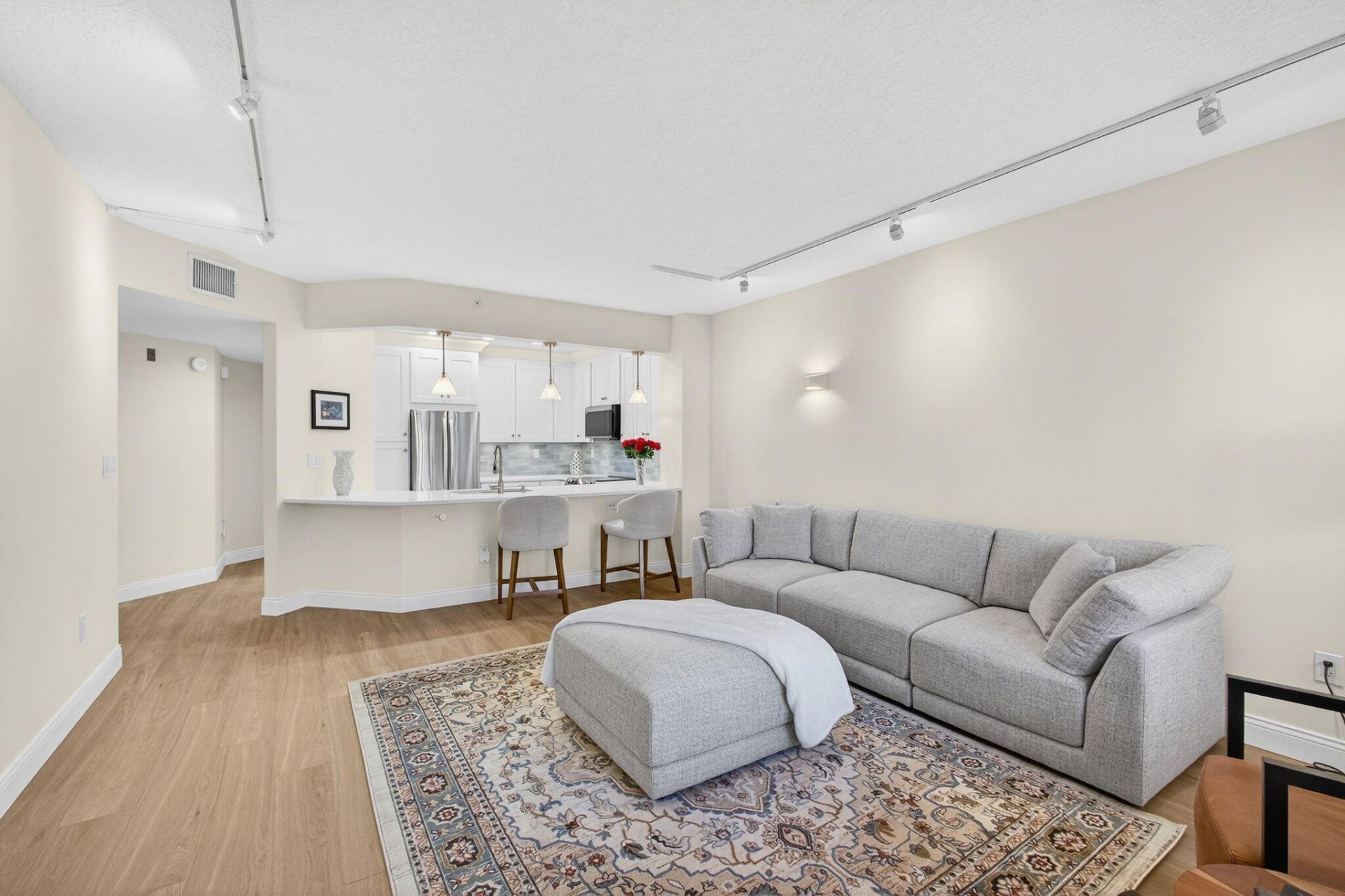 400 Uno Lago Drive, Unit 103, Juno Beach, FL 33408 Photo