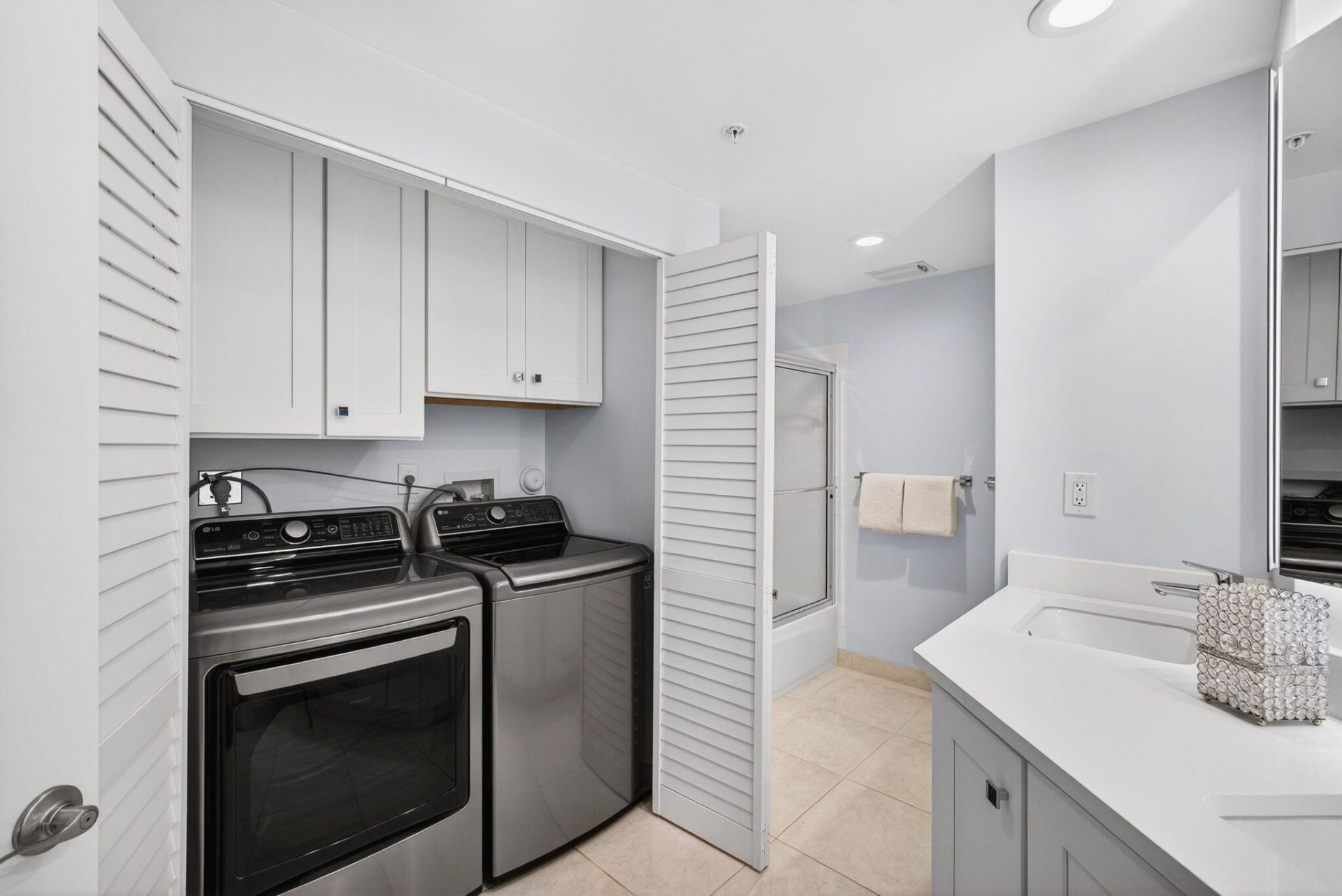 400 Uno Lago Drive, Unit 103, Juno Beach, FL 33408 Photo