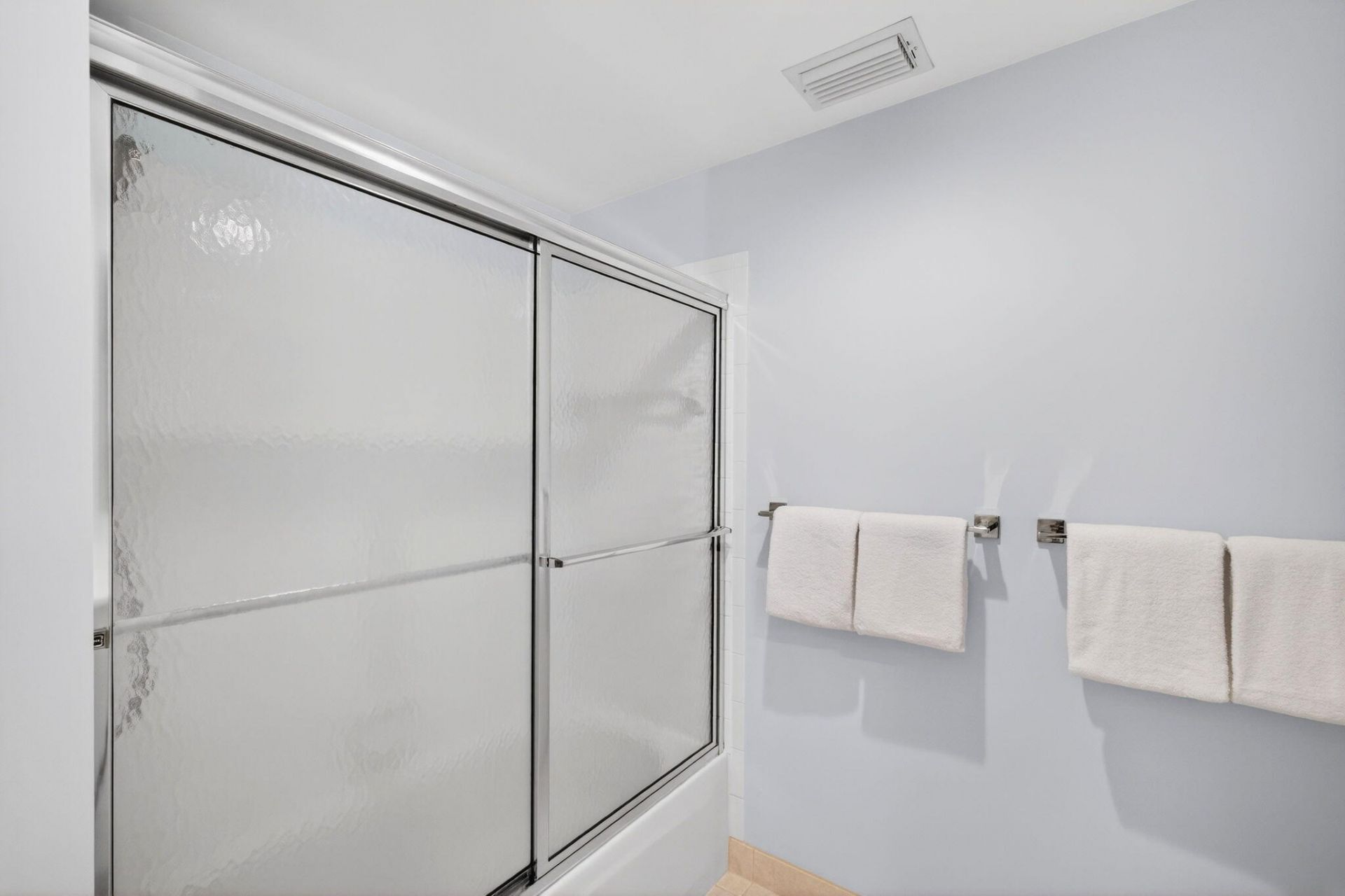 400 Uno Lago Drive, Unit 103, Juno Beach, FL 33408 Photo