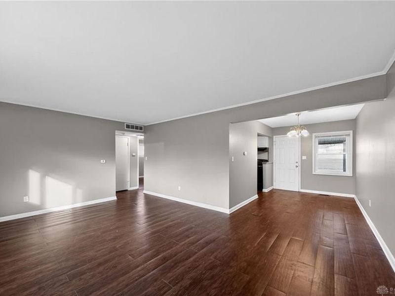 4635 Owens Drive, Dayton, OH 45406 Photo 9