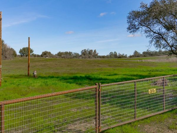 260 State Highway 16, Plymouth, CA 95669