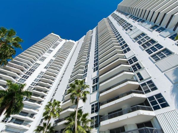 19101 NE 36th Ct , Unit 1003, Aventura, FL 33180