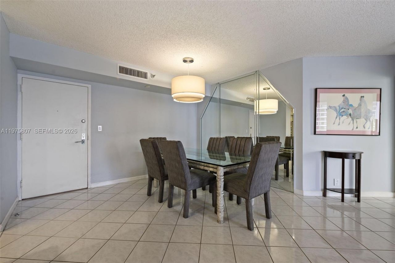 19101 NE 36th Ct , Unit 1003, Aventura, FL 33180 Photo