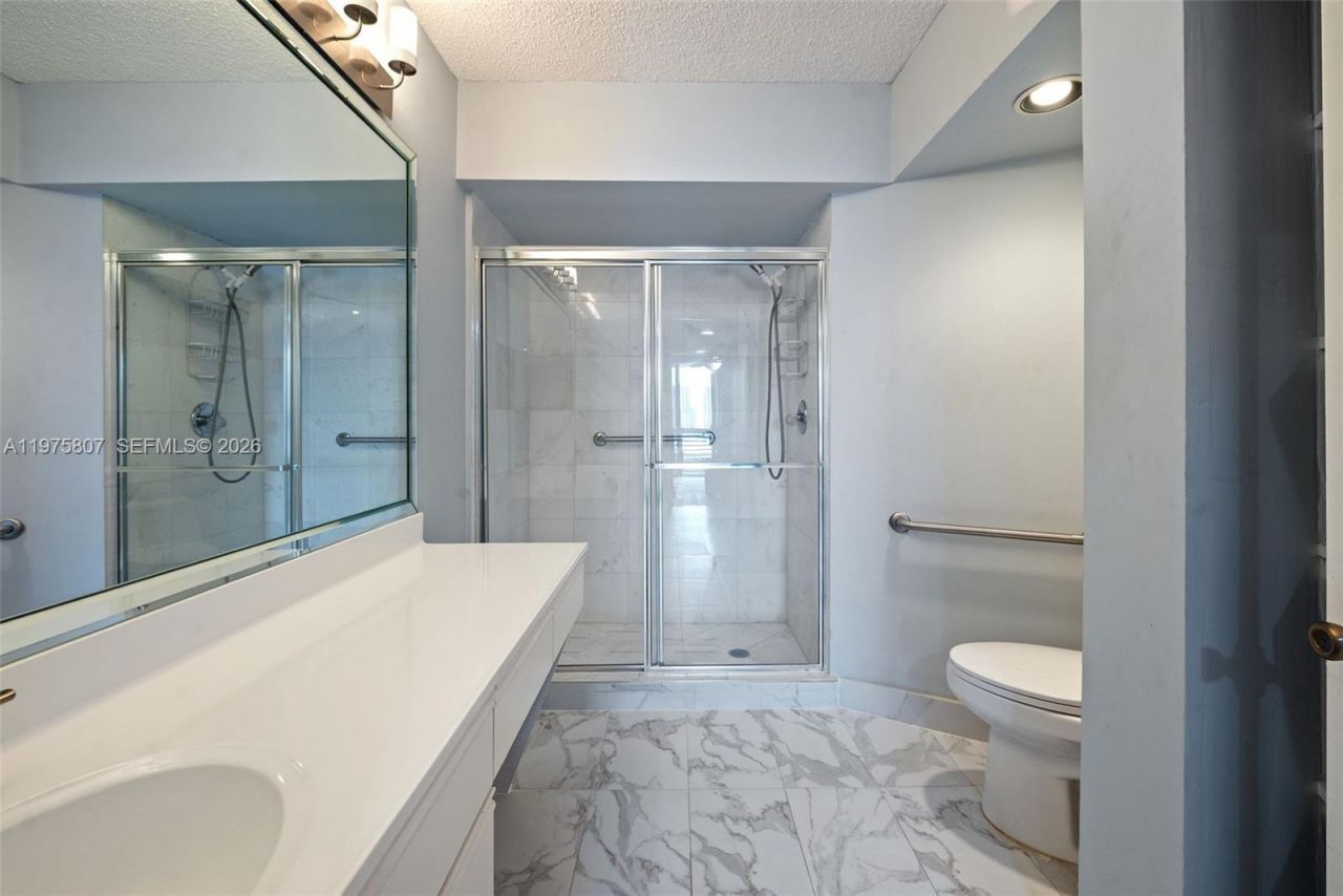 19101 NE 36th Ct , Unit 1003, Aventura, FL 33180 Photo