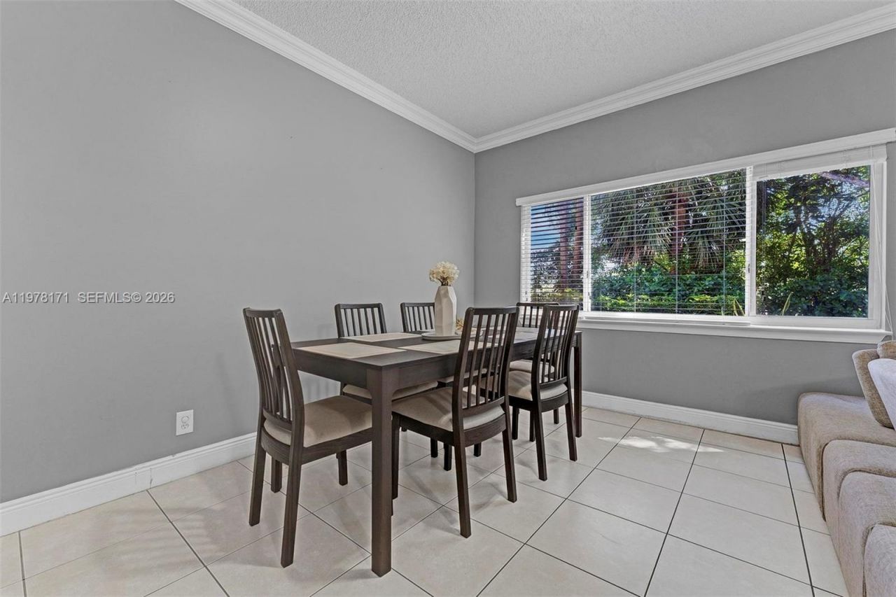 772 NW 132nd Ave, Plantation, FL 33325 Photo