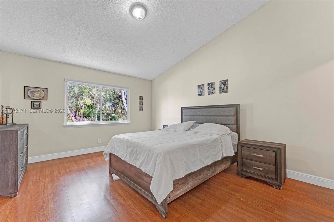 772 NW 132nd Ave, Plantation, FL 33325 Photo