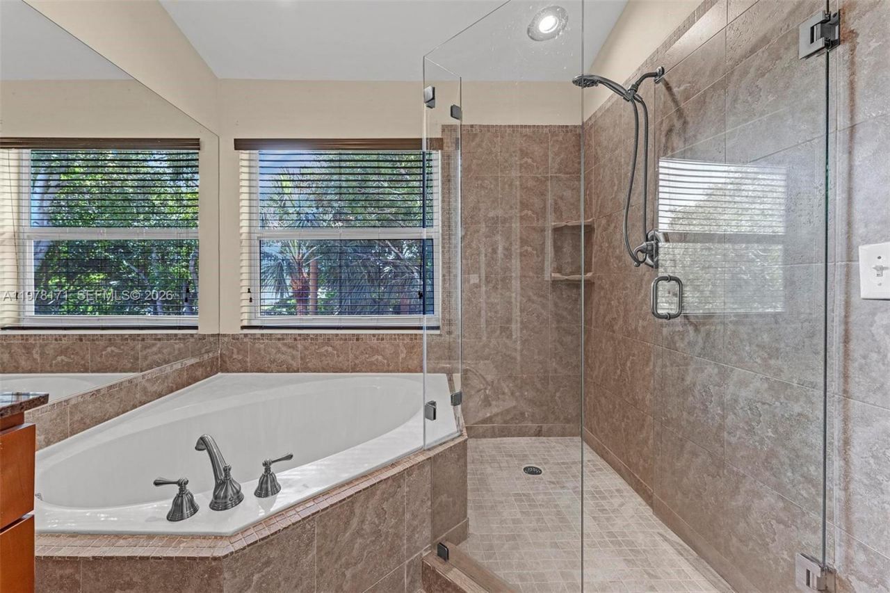 772 NW 132nd Ave, Plantation, FL 33325 Photo