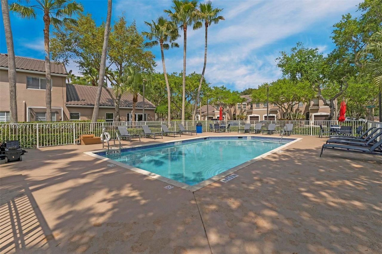 772 NW 132nd Ave, Plantation, FL 33325 Photo