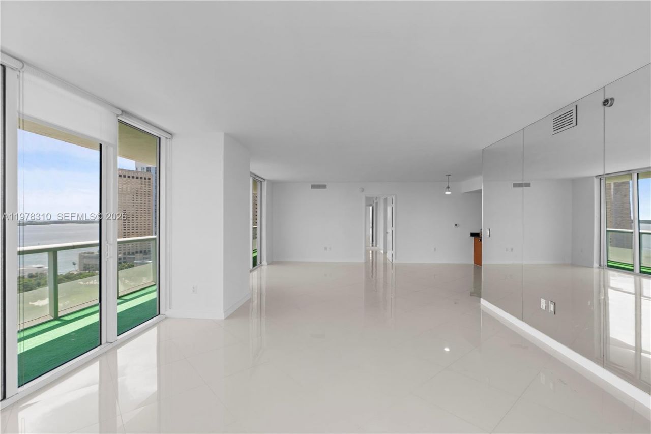 50 Biscayne Blvd , Unit 1902, Miami, FL 33132 Photo