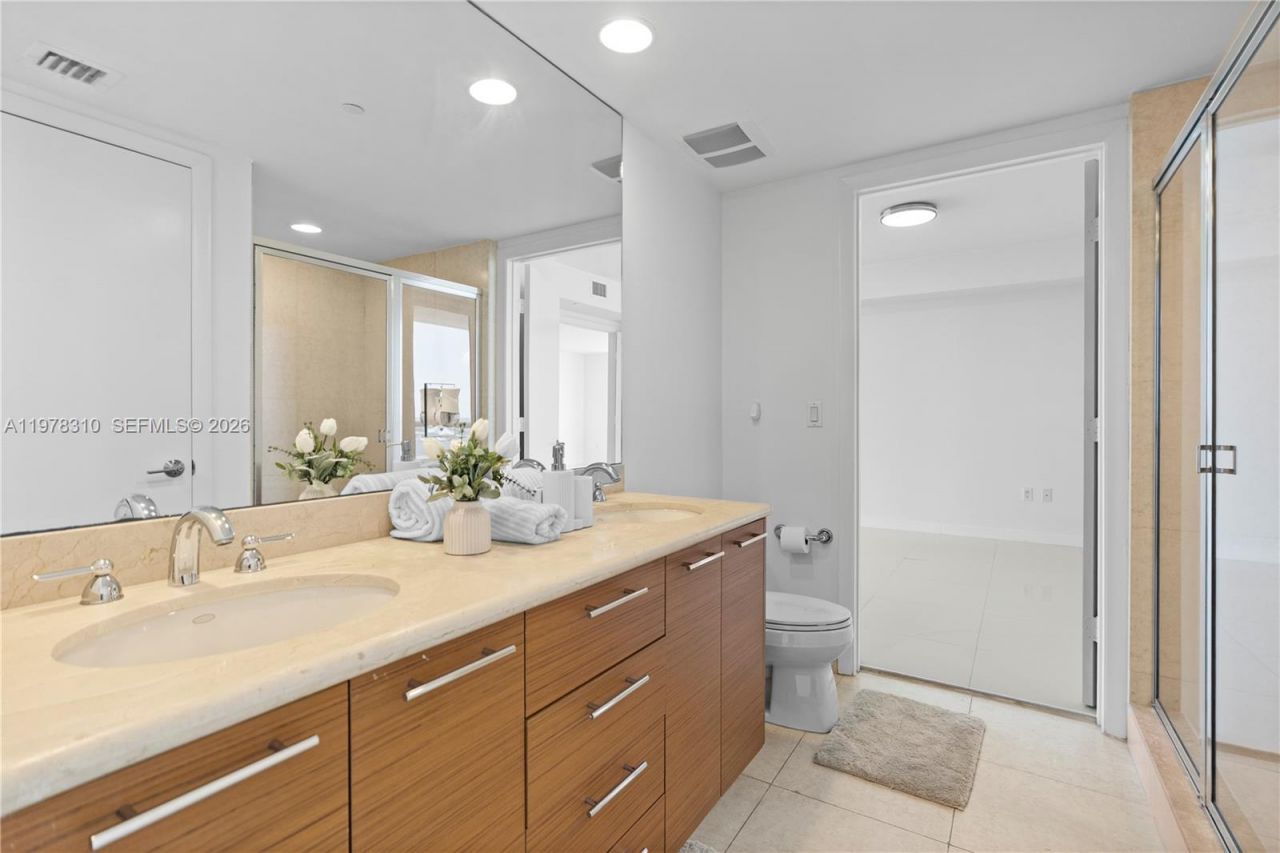 50 Biscayne Blvd , Unit 1902, Miami, FL 33132 Photo