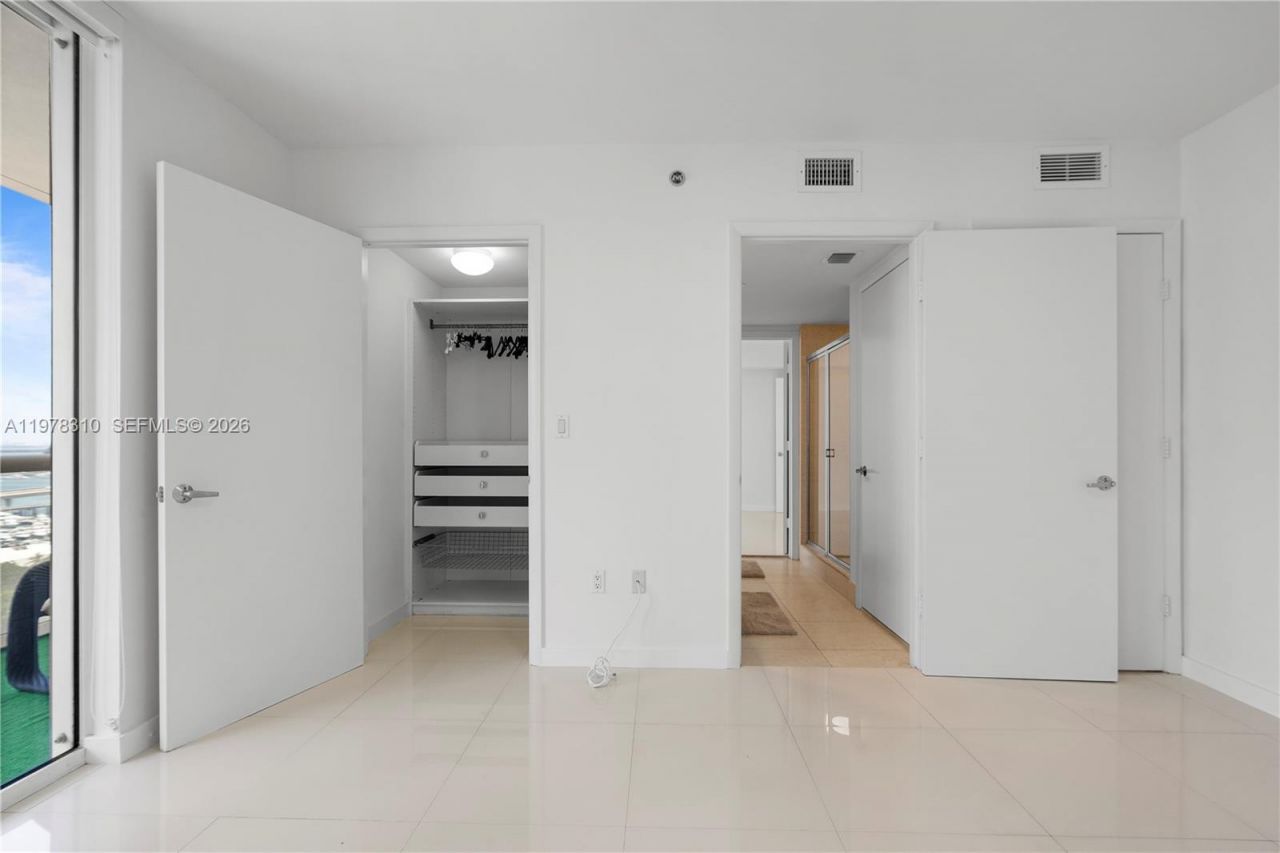 50 Biscayne Blvd , Unit 1902, Miami, FL 33132 Photo