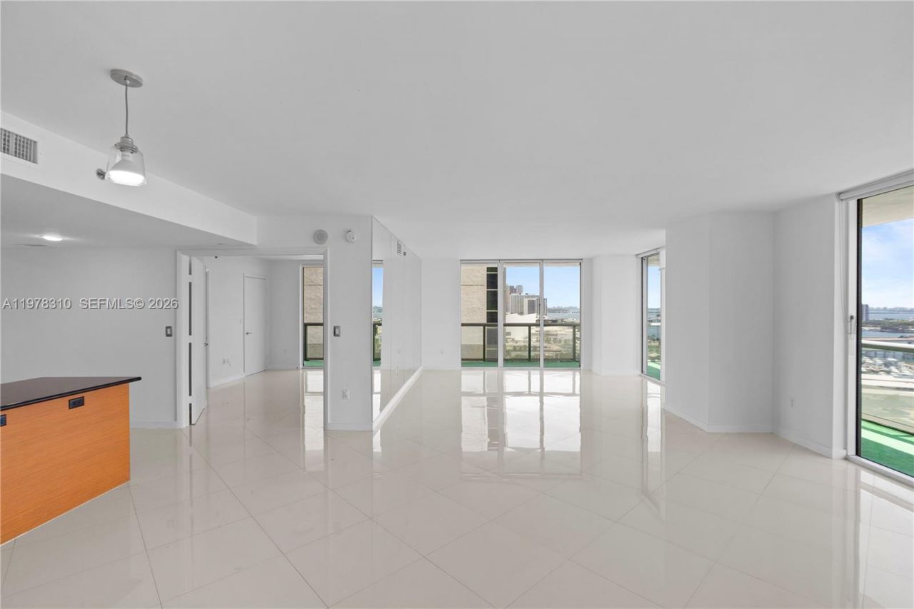 50 Biscayne Blvd , Unit 1902, Miami, FL 33132 Photo