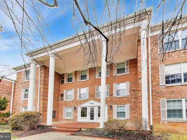 7721 TREMAYNE PLACE, Unit 113, MCLEAN, VA 22102